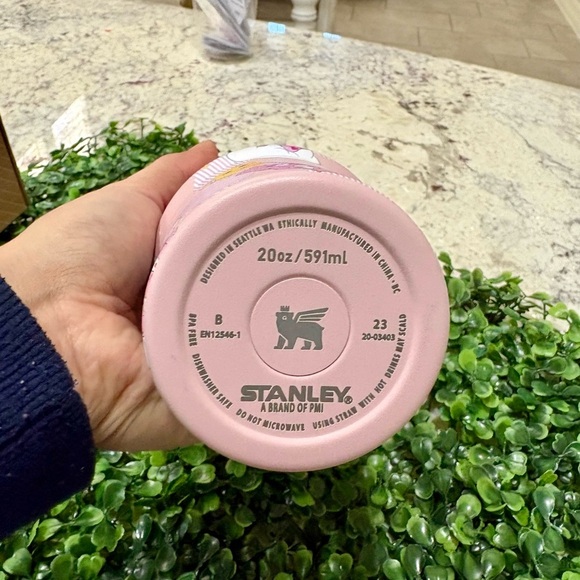 Care Bears Stanley Pink Flip Straw Tumbler - Picture 3 of 4